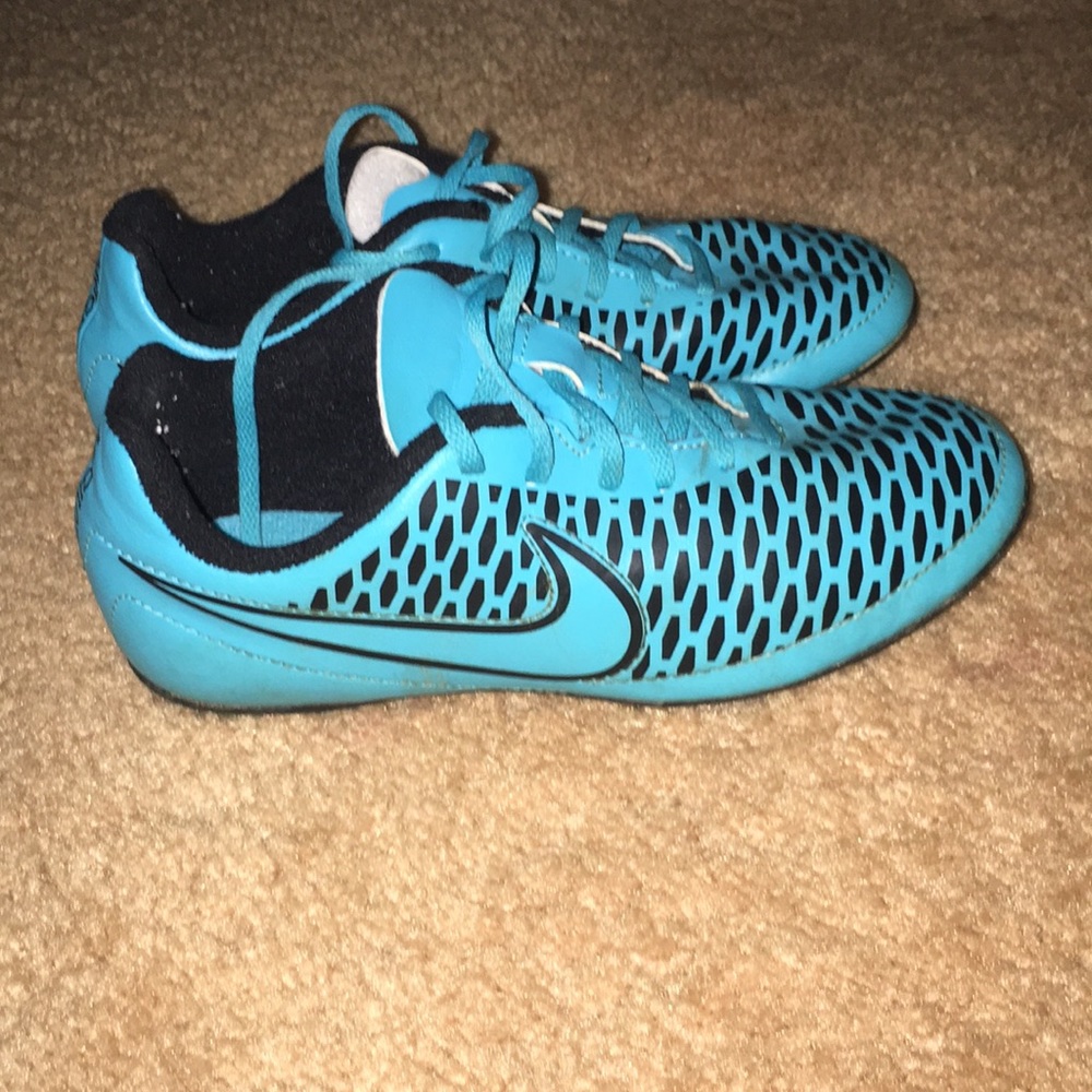 Kids Nike Magista Soccer Cleats